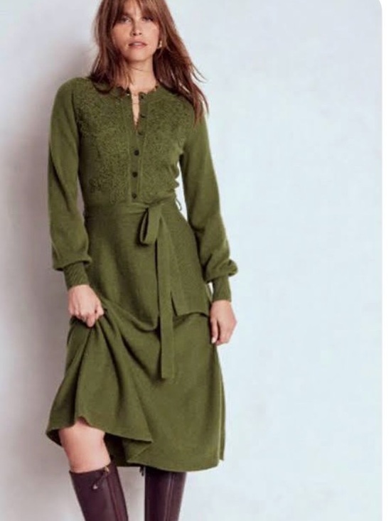 Boden Dresses & Skirts - Boden Olive Knit Long-Sleeve Midi Dress with Tie Waist